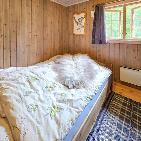 Semesterbostad Beautiful In With Sauna Åmli