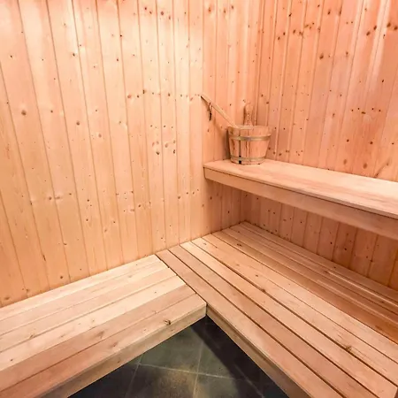 Beautiful In With Sauna *